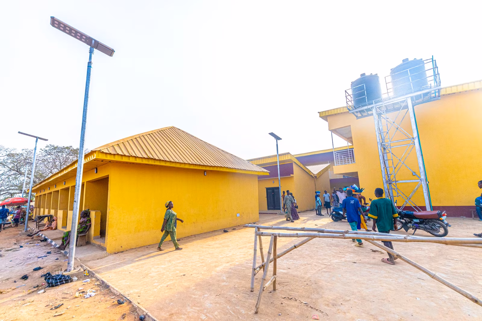 Ultramodern market OBA TITI DADA … Ado ODO